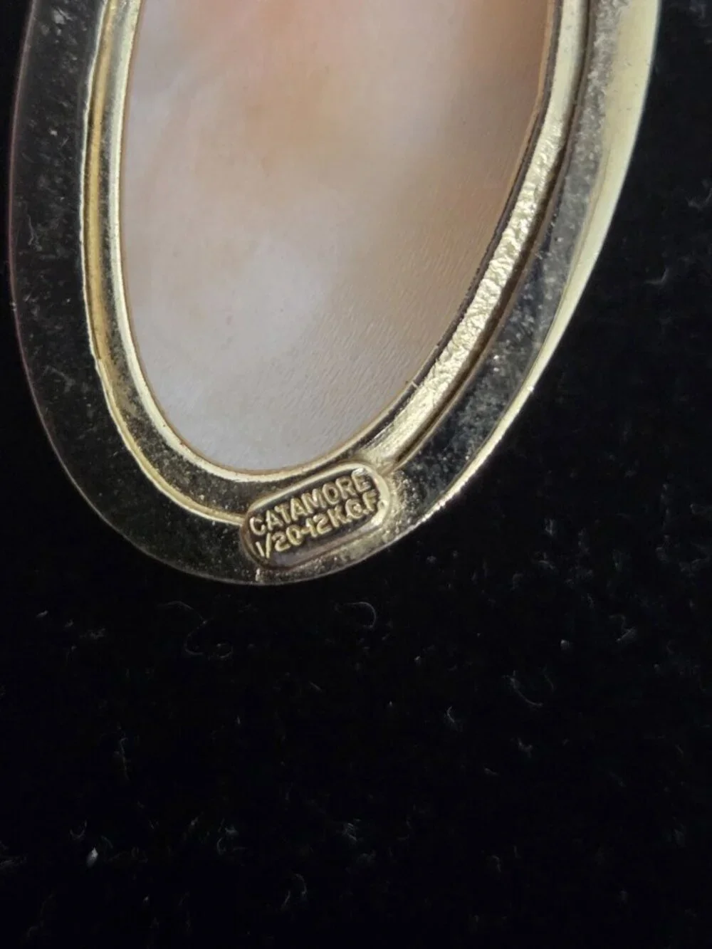 Vtg Catamore Shell Cameo Brooch 12K Gold Filled Hand Carved 1/20 12K GF Pin